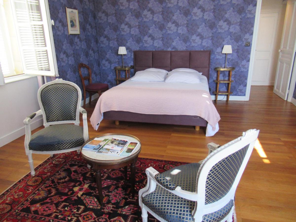 Manoir De Conjon Bed & Breakfast Crouay Exterior photo